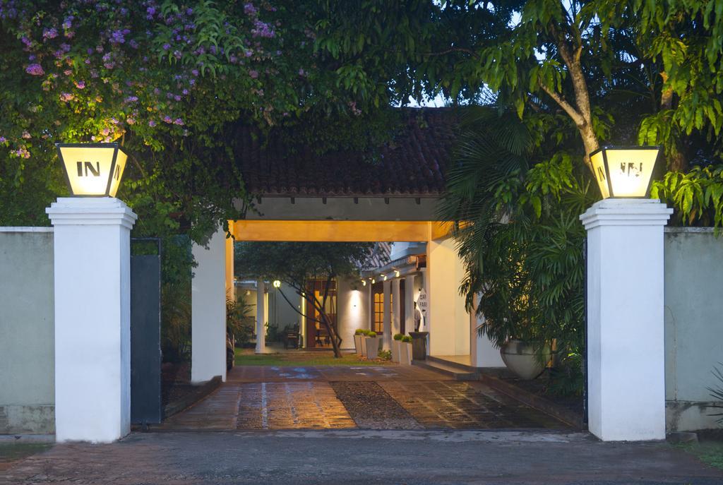 Hotel Sunflower Kataragama Oda fotoğraf