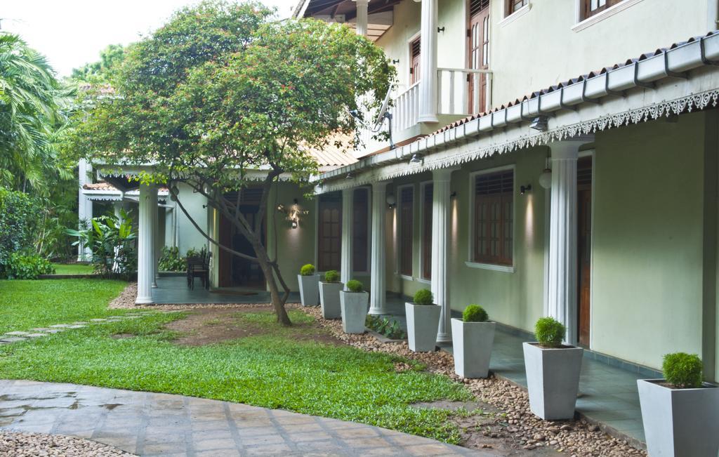 Hotel Sunflower Kataragama Dış mekan fotoğraf