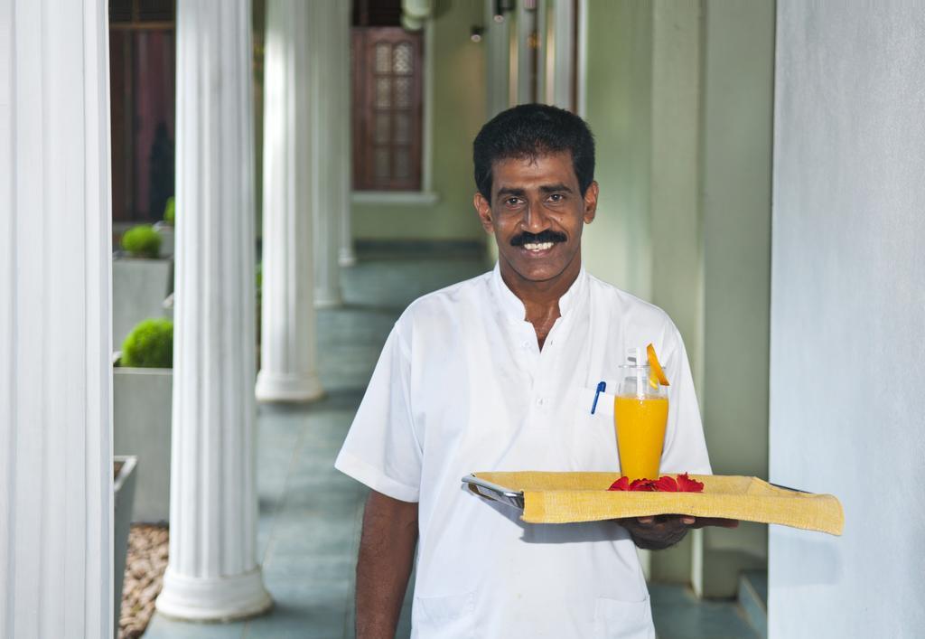 Hotel Sunflower Kataragama Dış mekan fotoğraf